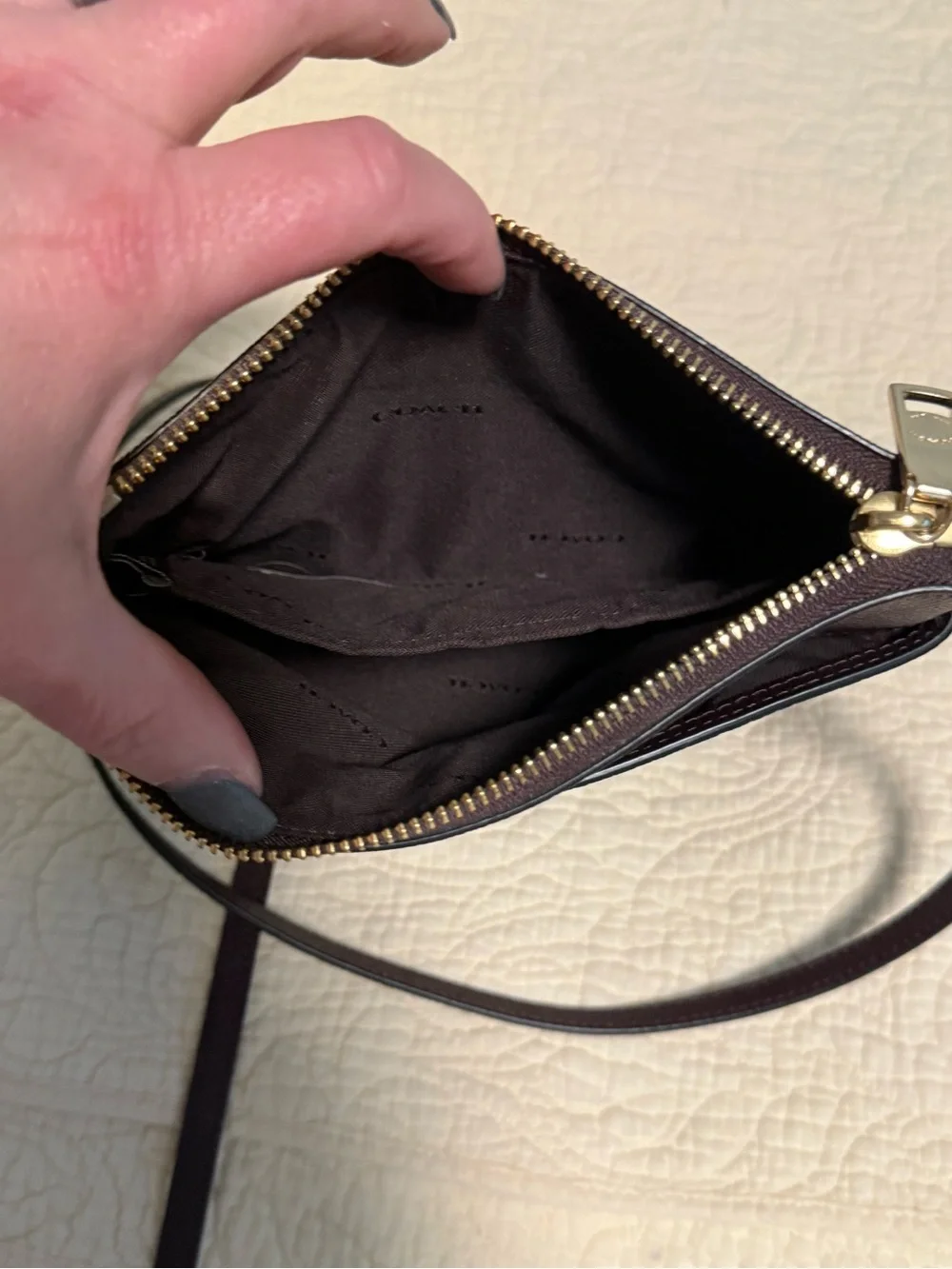 Coach “Kitt” Messenger Crossbody Bag in Oxblood Crossgrain Leather! Like New! - Picture 14 of 14